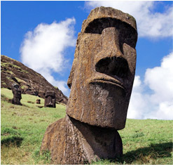 智利复活节岛巨人石像图片
